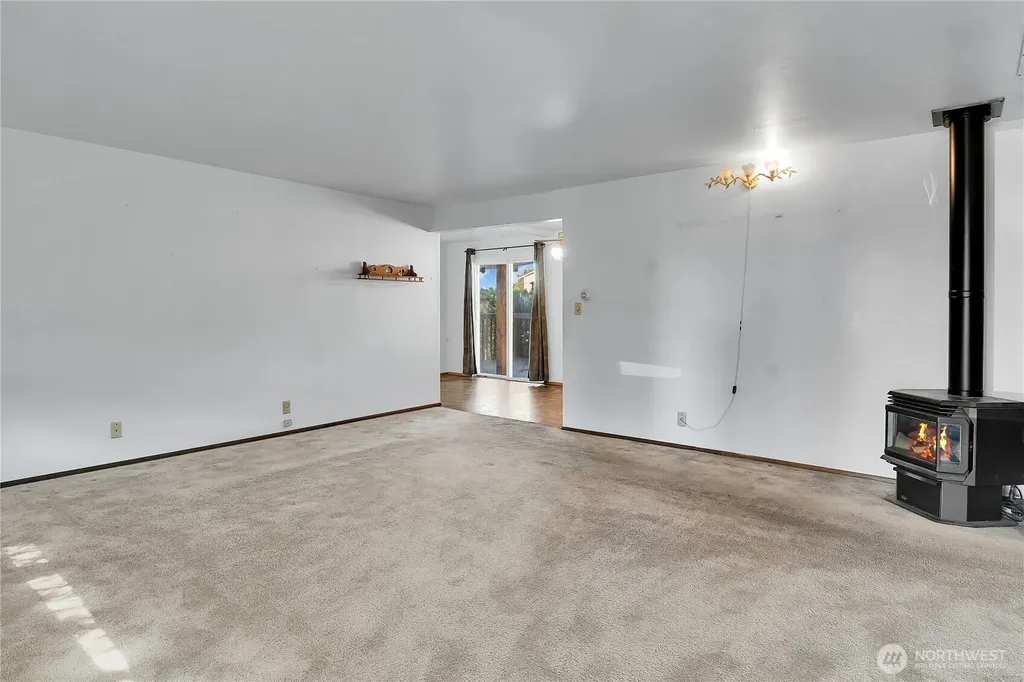 12037 S 64th Avenue Seattle WA 98178