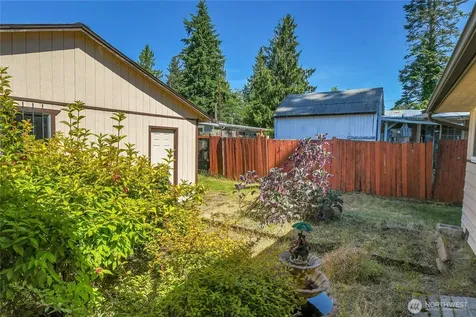 12037 S 64th Avenue Seattle WA 98178