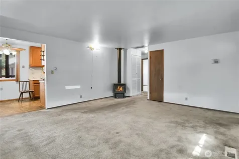 12037 S 64th Avenue Seattle WA 98178