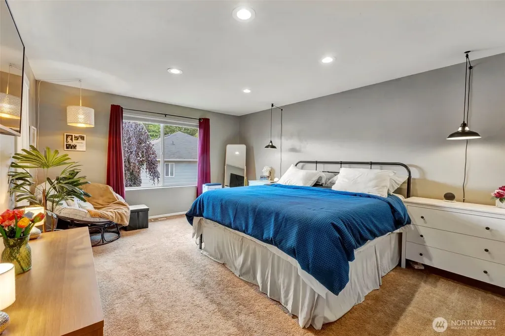 19019 96th Avenue Ct E Puyallup WA 98375