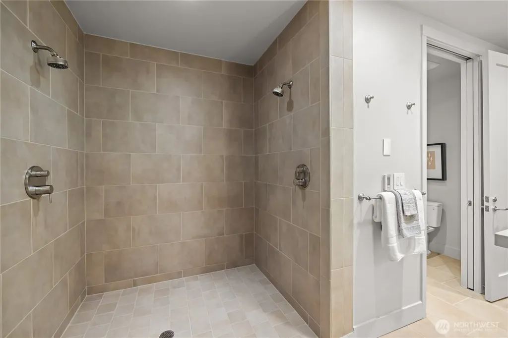 4323 E Lake Sammamish Parkway SE Issaquah WA 98029