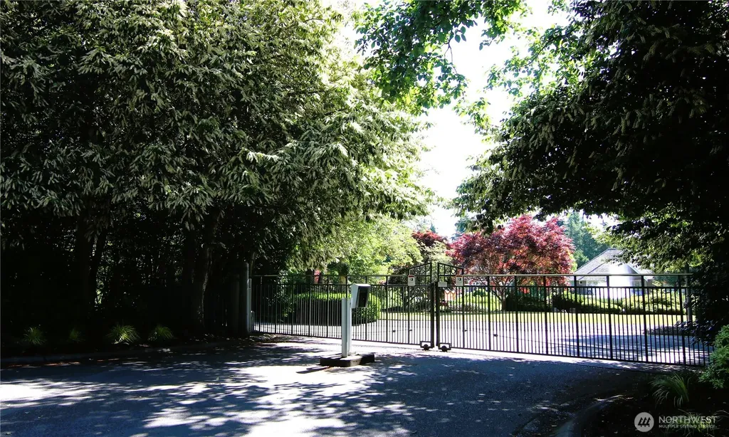 8855 Wood Duck Way Blaine WA 98230