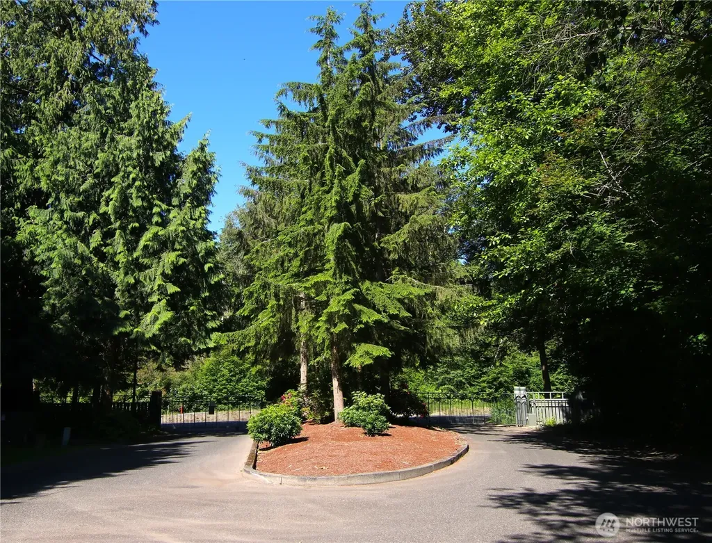 8855 Wood Duck Way Blaine WA 98230