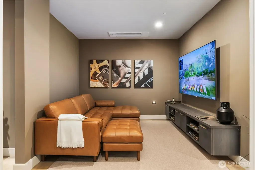 7128 NE 119th Place Kirkland WA 98034