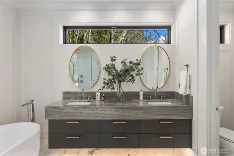 7128 NE 119th Place Kirkland WA 98034