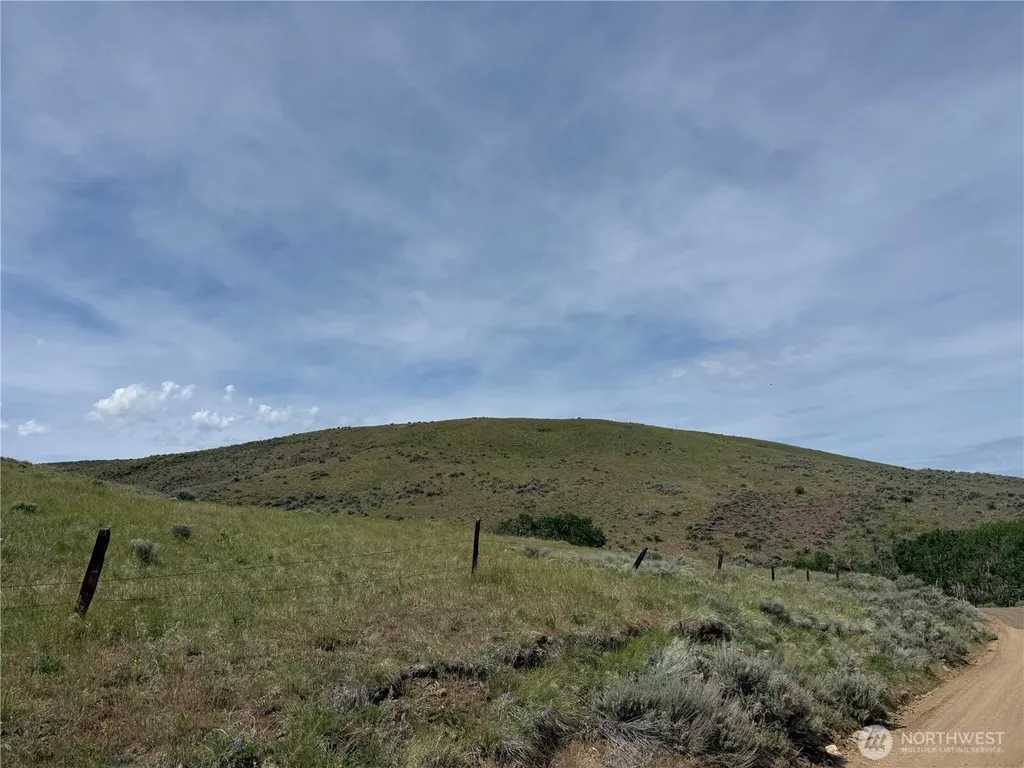 0 Road M SW Waterville WA 98858