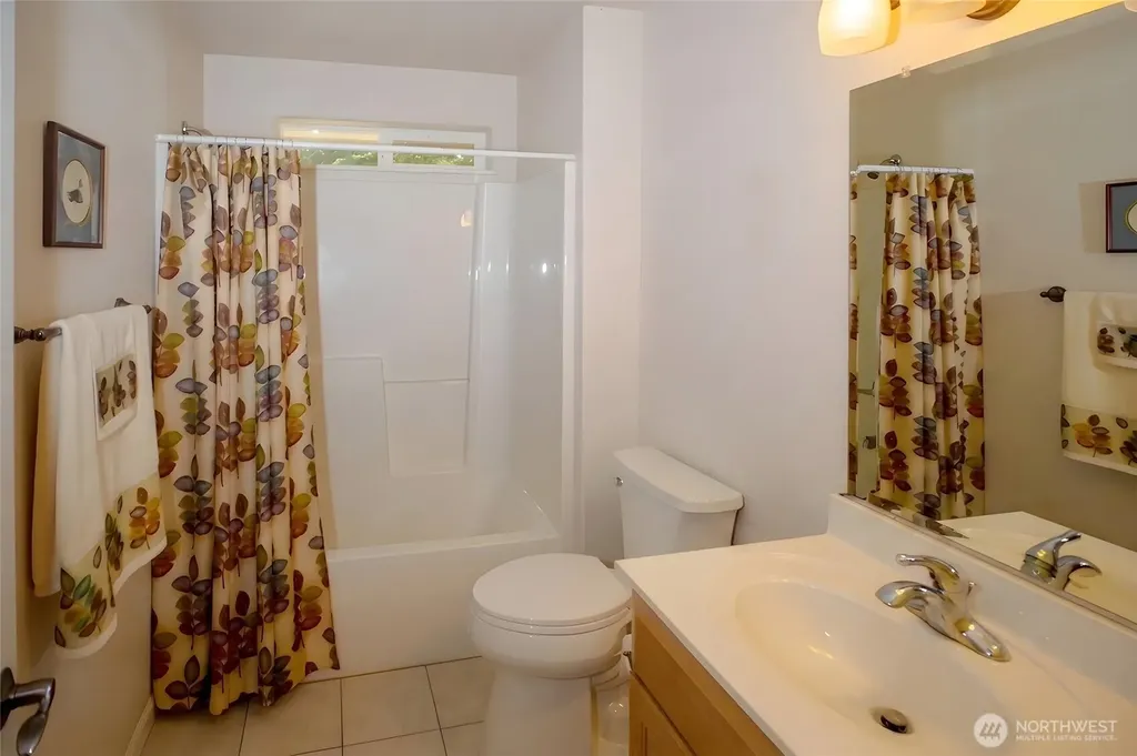 226 Hurricane Ridge Drive Sequim WA 98382