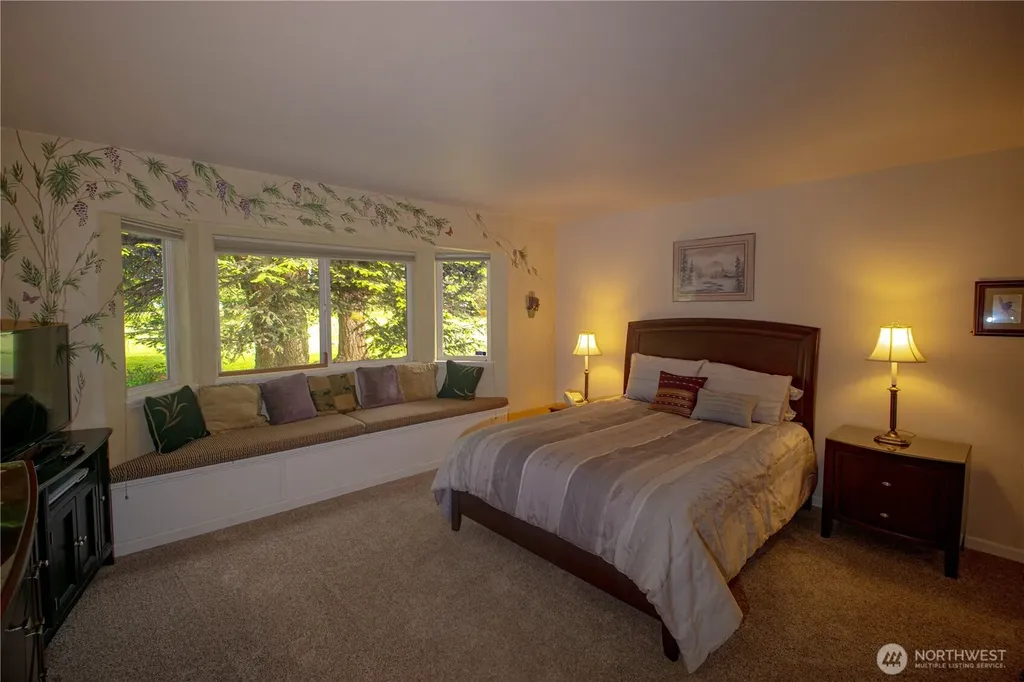 226 Hurricane Ridge Drive Sequim WA 98382