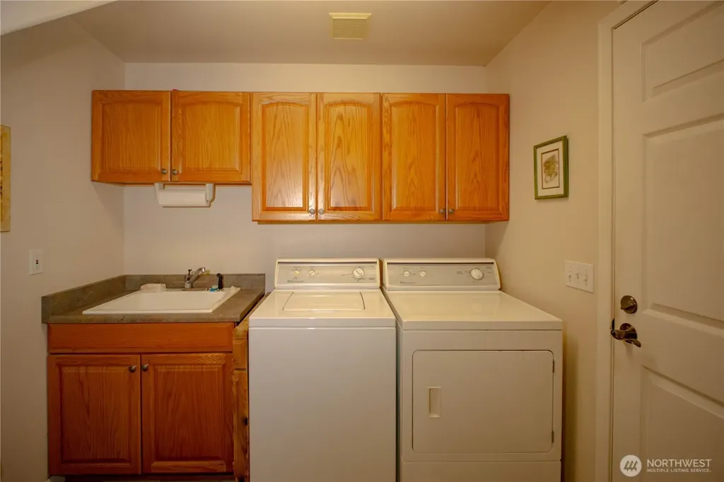 226 Hurricane Ridge Drive Sequim WA 98382