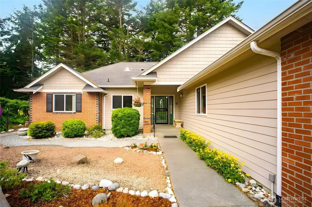 226 Hurricane Ridge Drive Sequim WA 98382