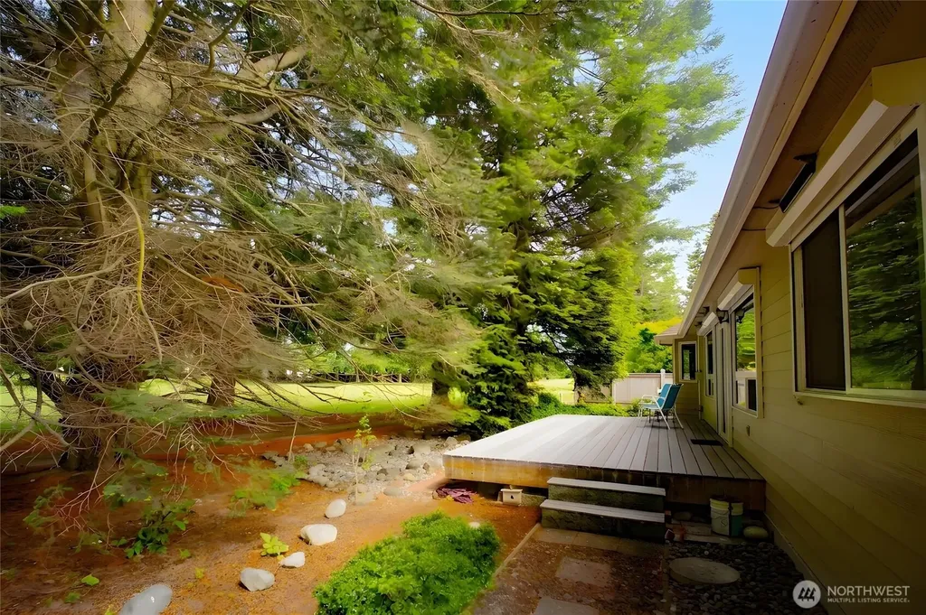 226 Hurricane Ridge Drive Sequim WA 98382