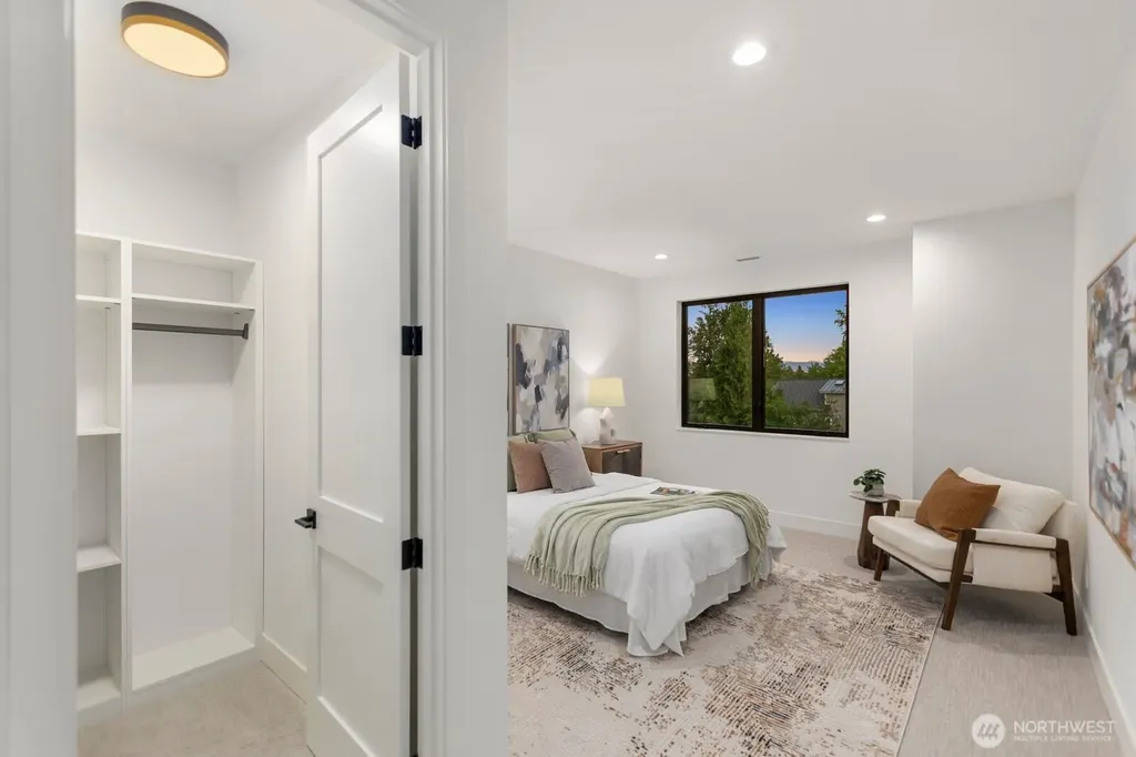 1755 NE 173 Avenue NE Bellevue WA 98008