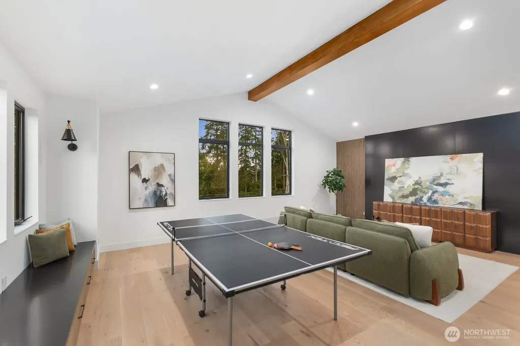1755 NE 173 Avenue NE Bellevue WA 98008
