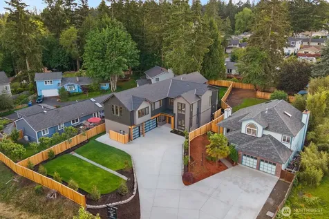 1755 NE 173 Avenue NE Bellevue WA 98008