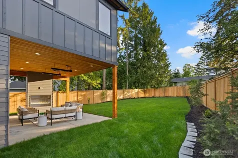 1755 NE 173 Avenue NE Bellevue WA 98008