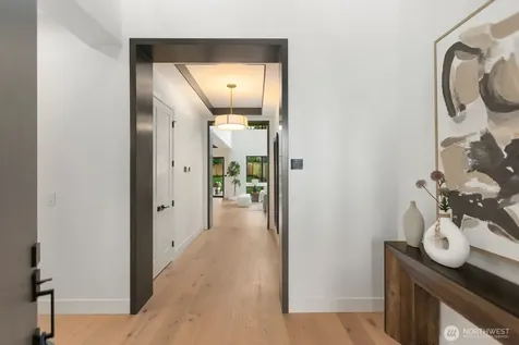 1755 173rd Avenue NE Bellevue WA 98008