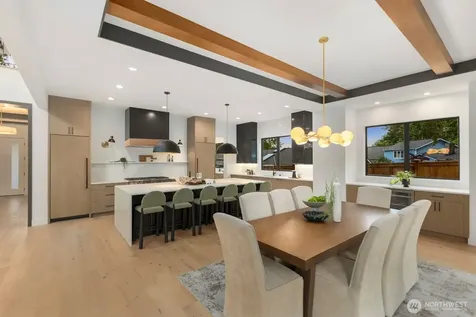 1755 NE 173 Avenue NE Bellevue WA 98008