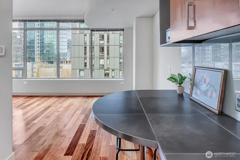 910 Lenora Street Seattle WA 98121