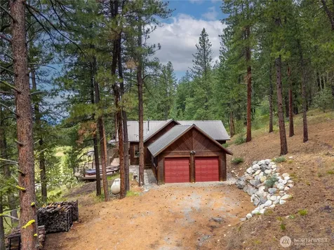 32 Cassal Road Winthrop WA 98862