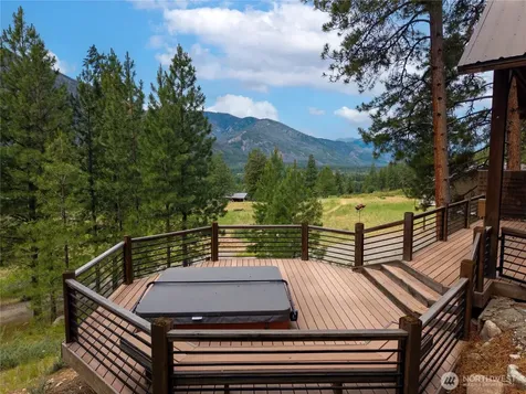 32 Cassal Road Winthrop WA 98862