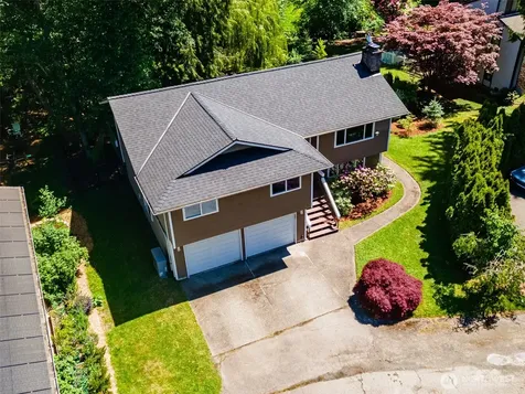 20042 12 Avenue NE Shoreline WA 98155
