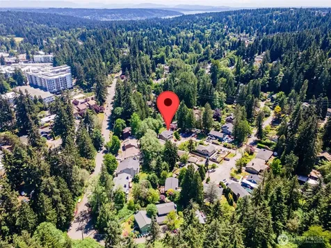 20042 12 Avenue NE Shoreline WA 98155