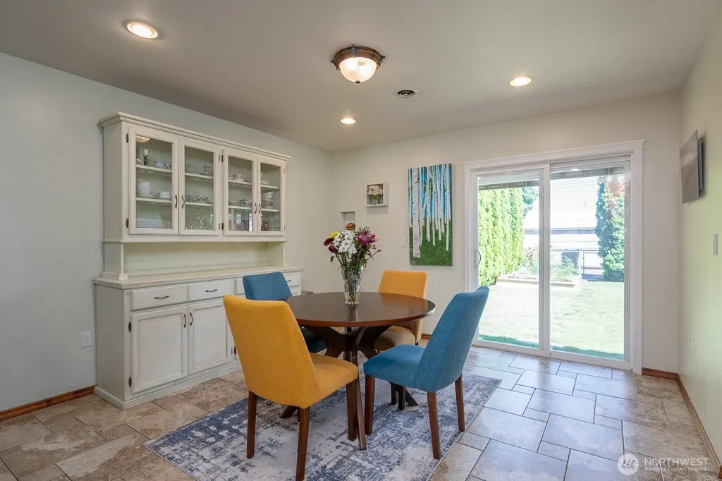 1238 D Street SW Ephrata WA 98823