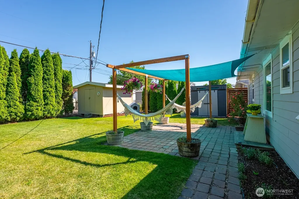 1238 D Street SW Ephrata WA 98823