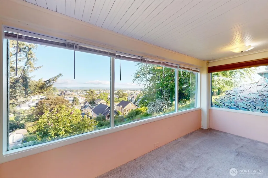 540 View Court Hoquiam WA 98550