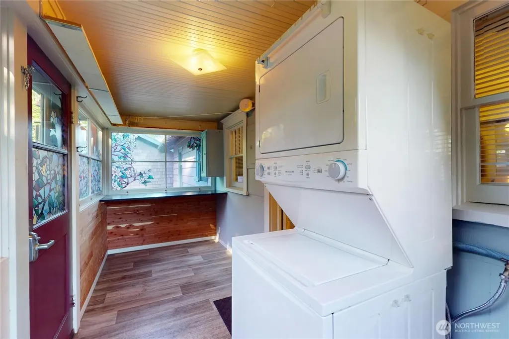 540 View Court Hoquiam WA 98550