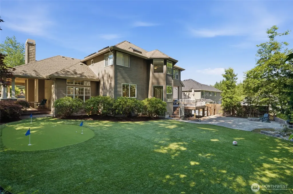1426 235th Place SE Sammamish WA 98075