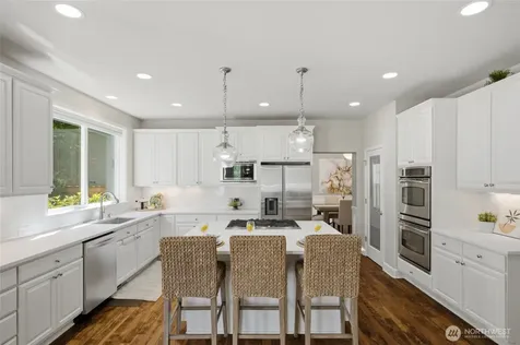 1426 235th Place SE Sammamish WA 98075