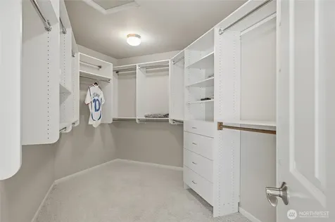 1426 235th Place SE Sammamish WA 98075