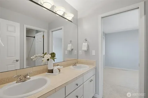 1426 235th Place SE Sammamish WA 98075
