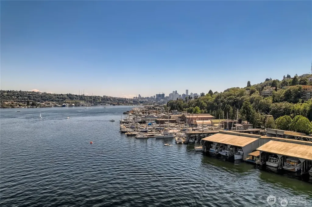 2706 Westlake Avenue N Seattle WA 98109