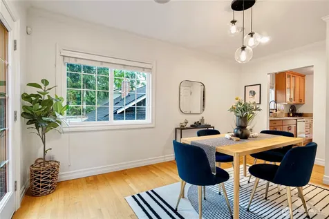 1528 NE 97th Street Seattle WA 98115