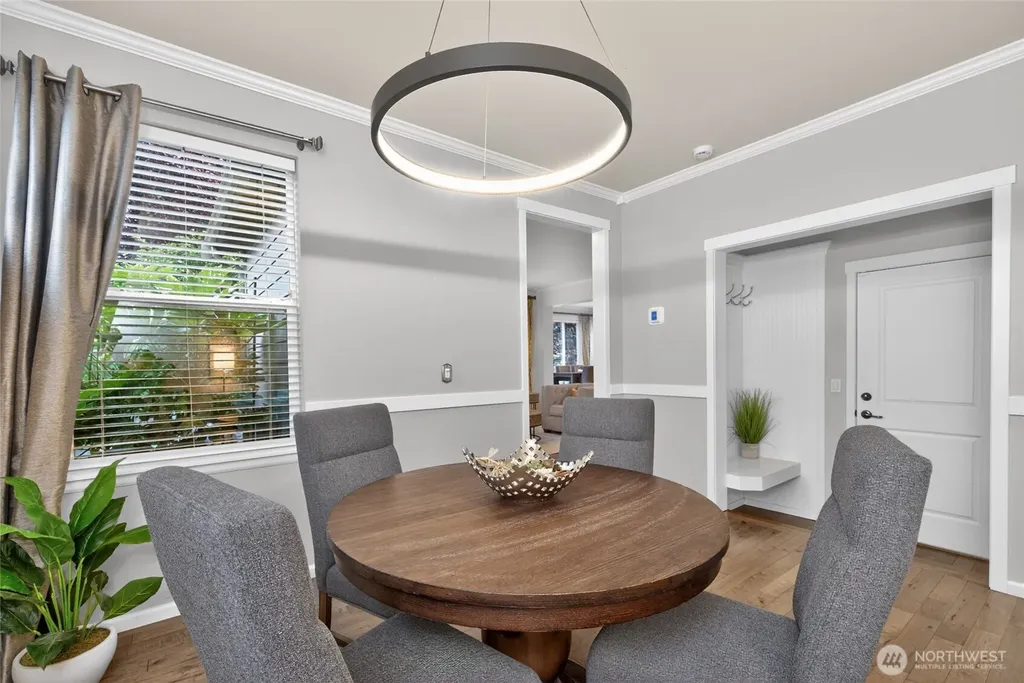 20905 12th Avenue W Lynnwood WA 98036