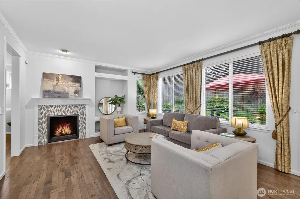 20905 12th Avenue W Lynnwood WA 98036