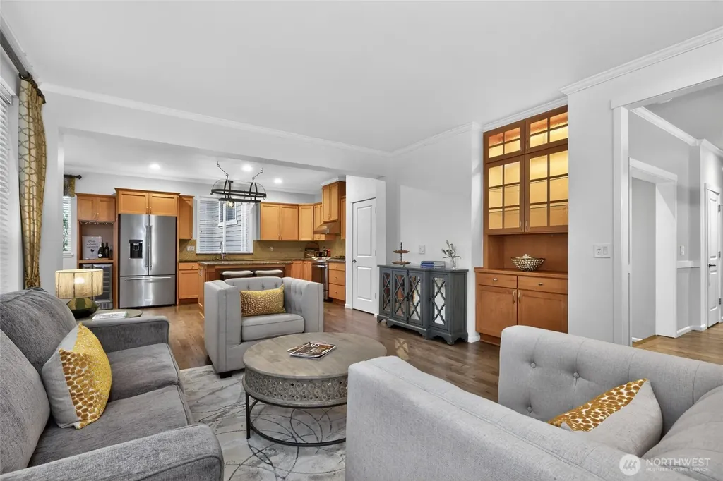 20905 12th Avenue W Lynnwood WA 98036