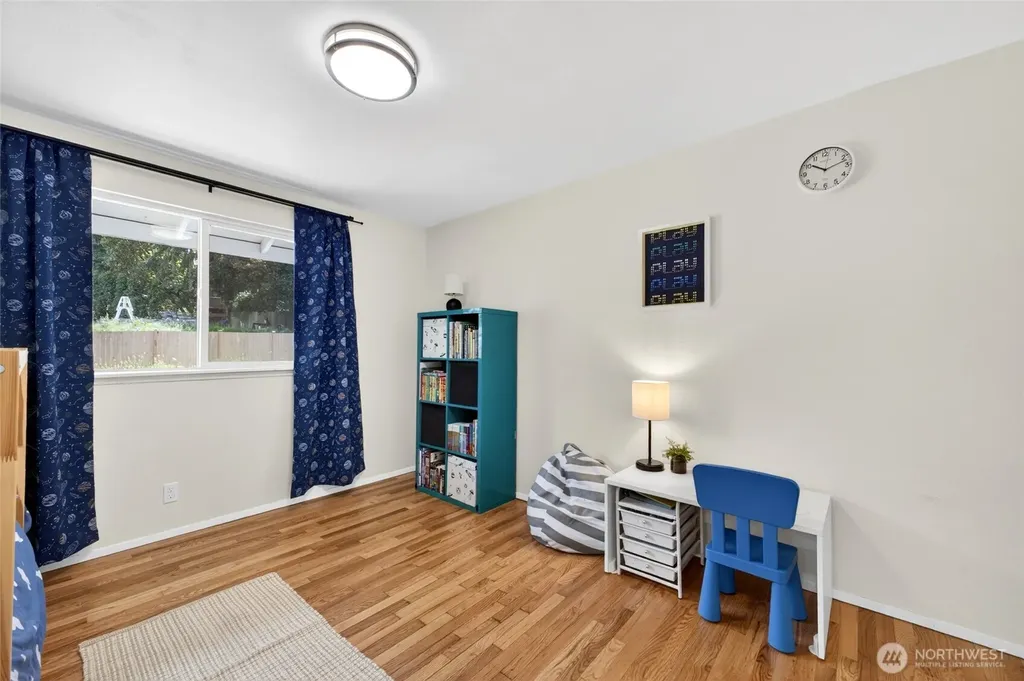 77 Hylebos Avenue Milton WA 98354