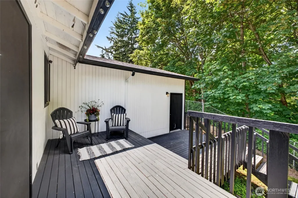 77 Hylebos Avenue Milton WA 98354