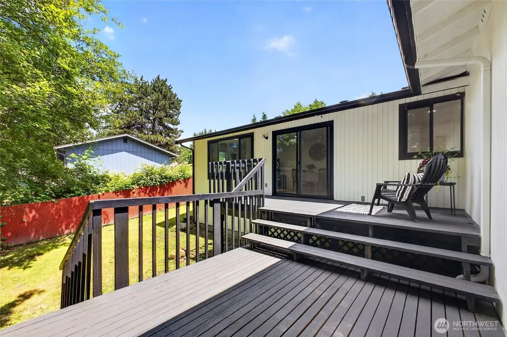 77 Hylebos Avenue Milton WA 98354