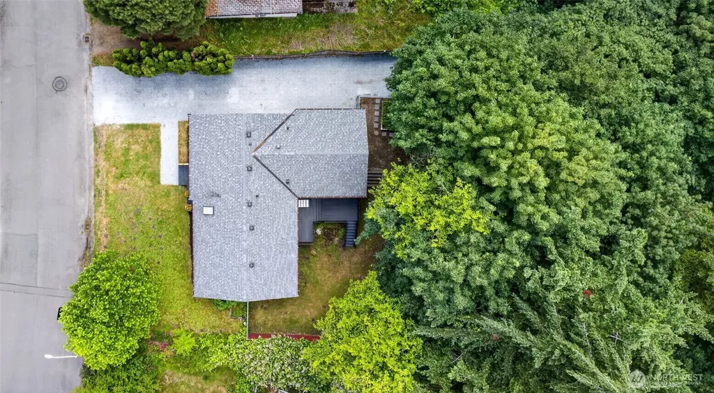 77 Hylebos Avenue Milton WA 98354