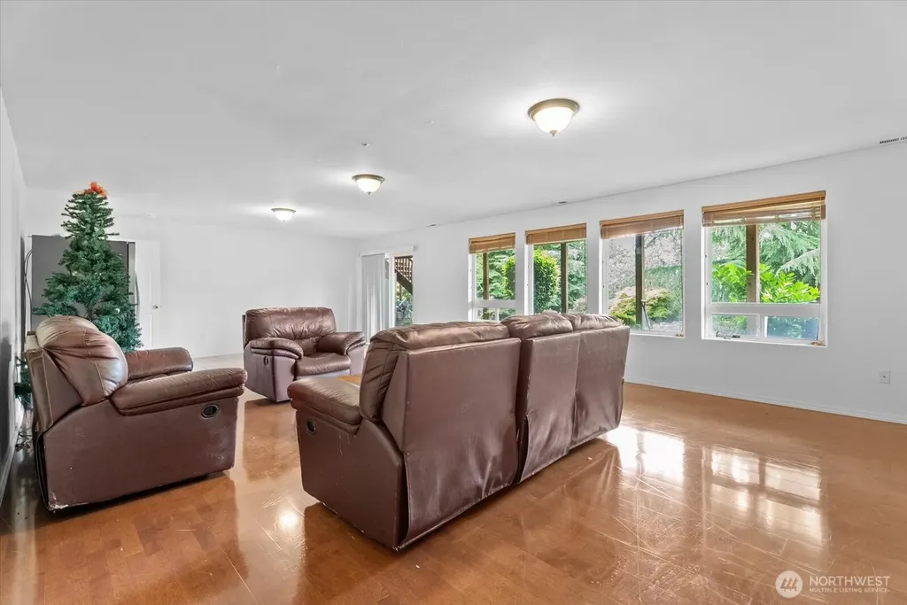 9100 189 Avenue Ct E Bonney Lake WA 98381