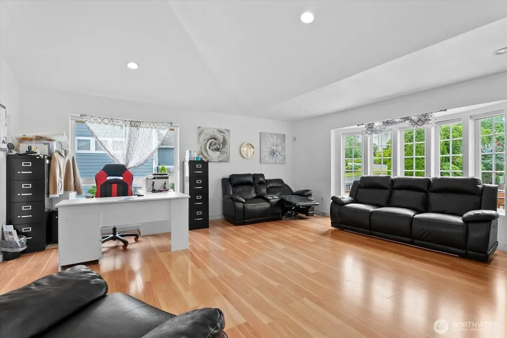 9100 189 Avenue Ct E Bonney Lake WA 98381