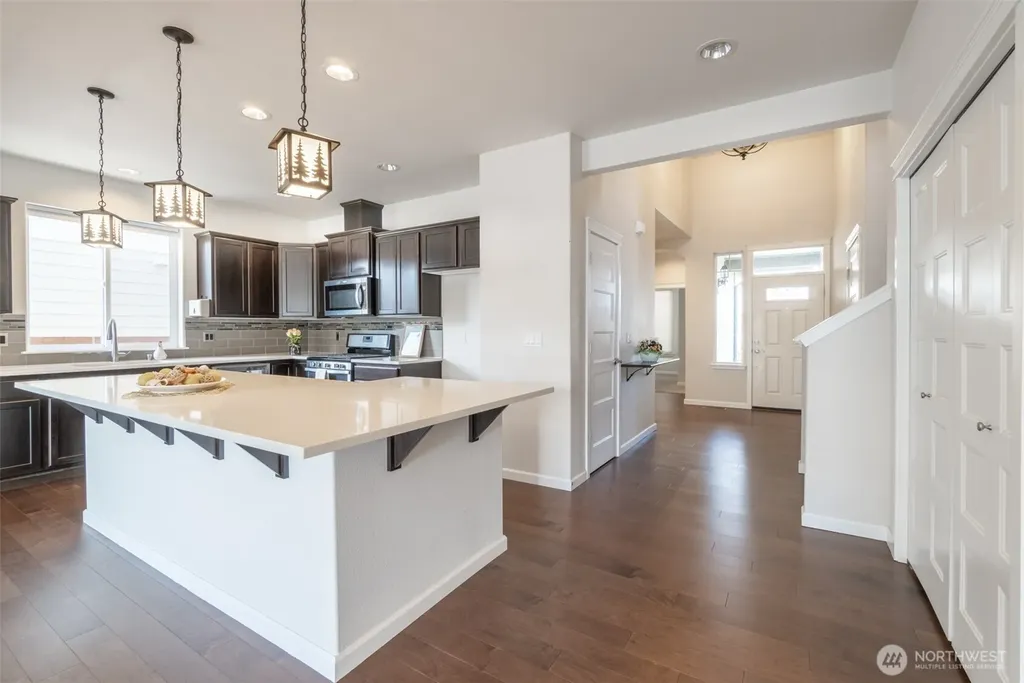 9639 6th Way SE Lacey WA 98513