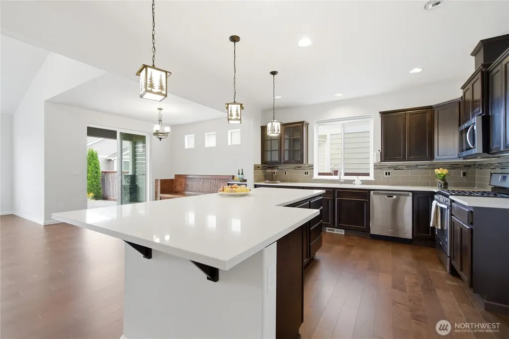 9639 6th Way SE Lacey WA 98513