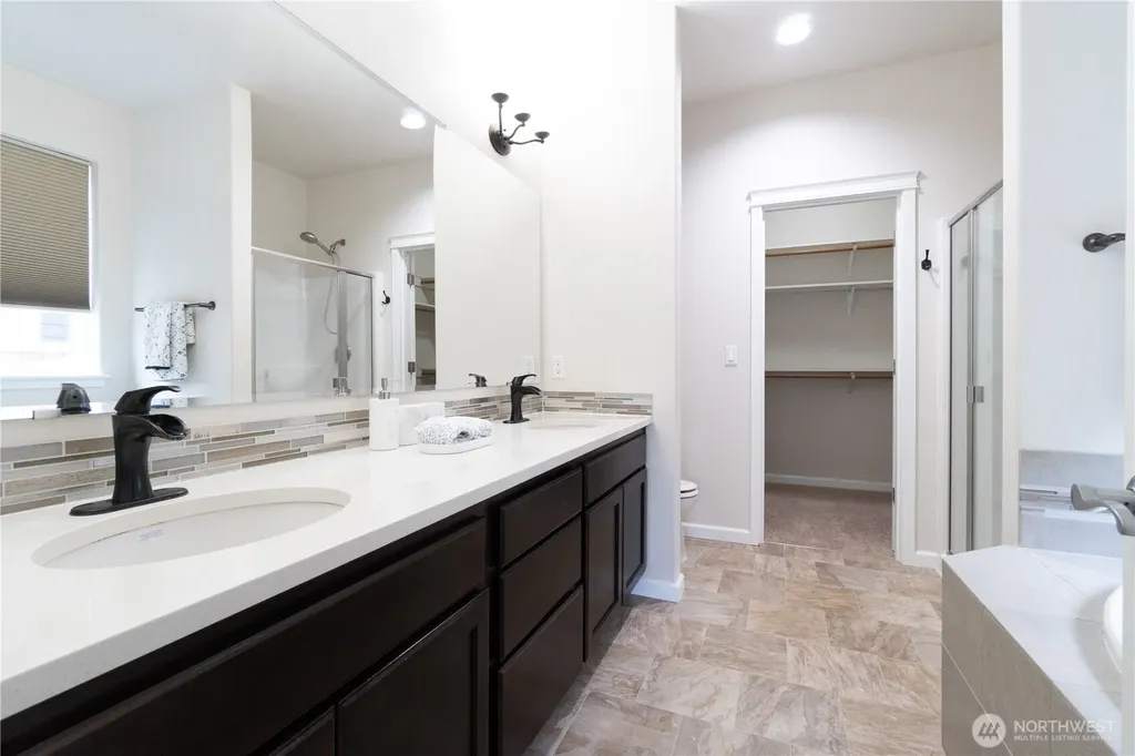 9639 6th Way SE Lacey WA 98513
