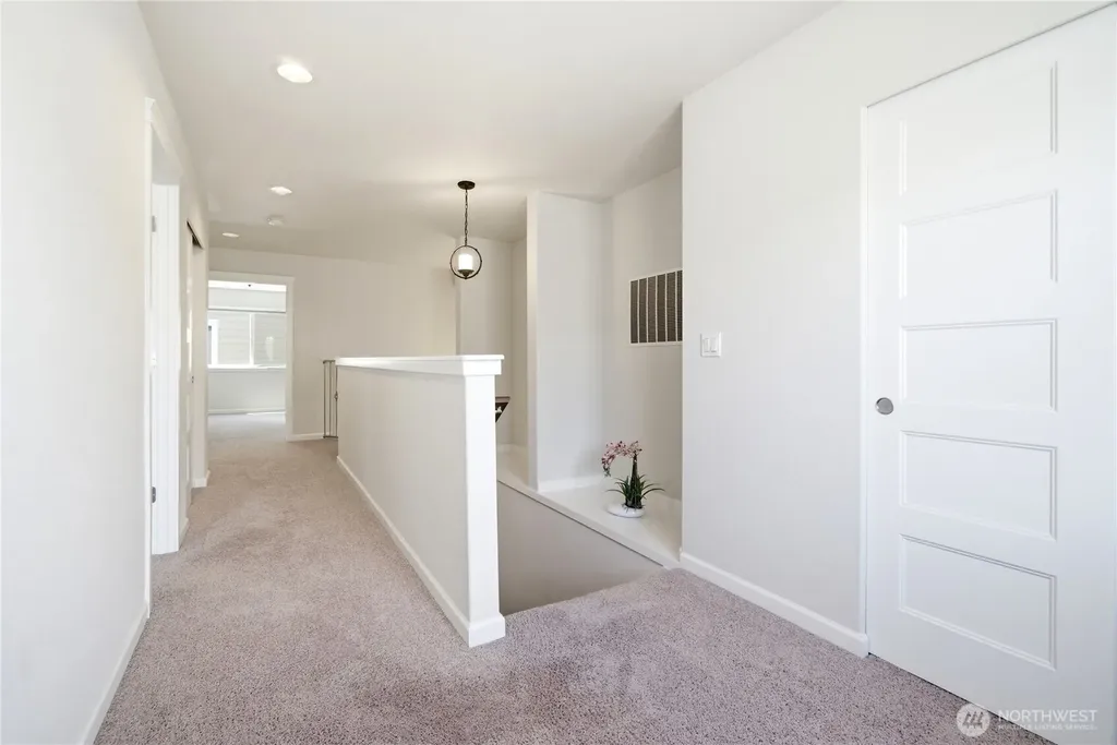 9639 6th Way SE Lacey WA 98513
