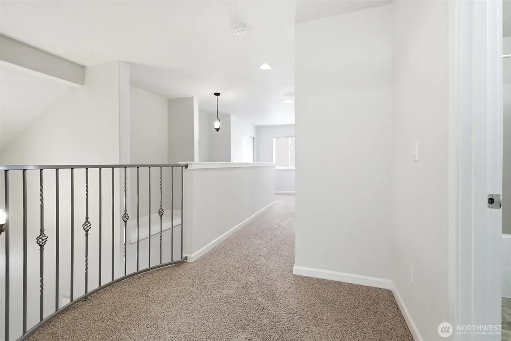 9639 6th Way SE Lacey WA 98513